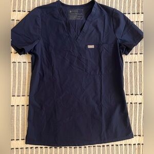 Figs women  Deep Blue Short Sleeve Tee XS